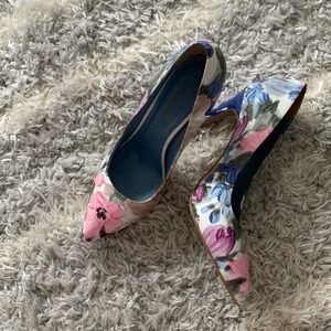High heeled shoes